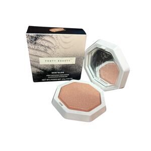 Fenty Beauty Demi’Glow Light‑Diffusing Highlighter – Tutu Much (03)